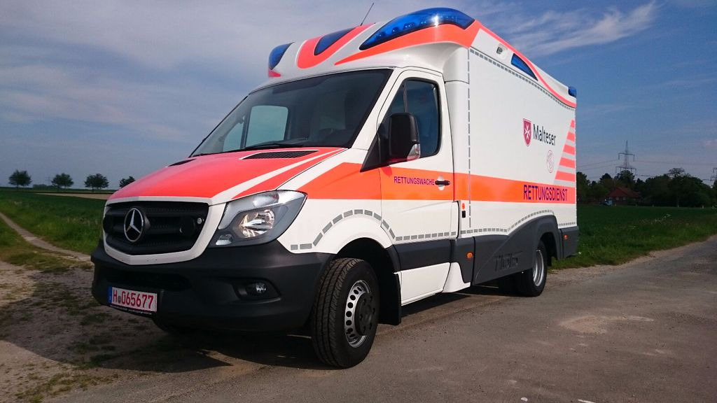 Mercedes-Benz Tigis Mod 2016 wie neu Mercedes-Benz Tigis Mod 2016 wie neu - Ambulancë: foto 5 Mercedes-Benz Tigis Mod 2016 wie neu Mercedes-Benz Tigis Mod 2016 wie neu - Ambulancë: foto 5