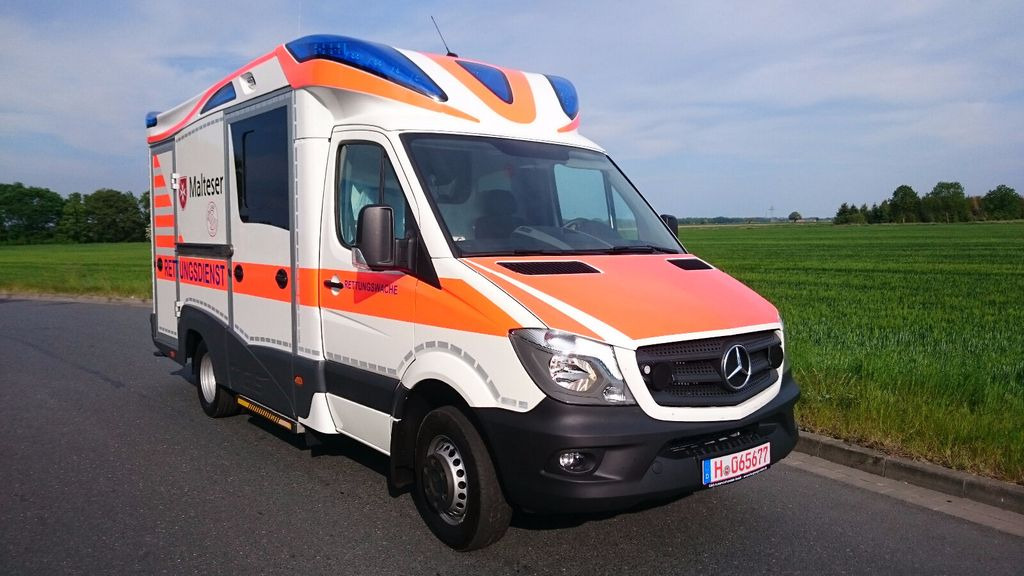 Mercedes-Benz Tigis Mod 2016 wie neu Mercedes-Benz Tigis Mod 2016 wie neu - Ambulancë: foto 4 Mercedes-Benz Tigis Mod 2016 wie neu Mercedes-Benz Tigis Mod 2016 wie neu - Ambulancë: foto 4