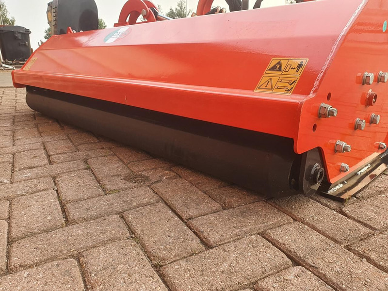 AGF 180 Verstekklepelmaaier - Korrëse bari i kopshtit: foto 5 AGF 180 Verstekklepelmaaier - Korrëse bari i kopshtit: foto 5