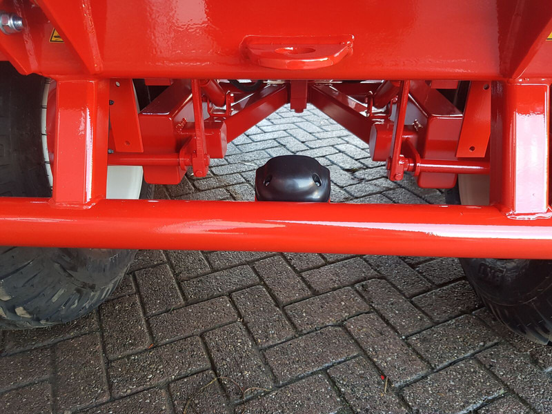 Agomac 6 ton mini kipper - Rimorkio vetëshkarkuese: foto 5 Agomac 6 ton mini kipper - Rimorkio vetëshkarkuese: foto 5