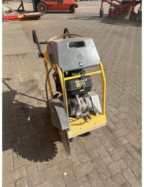 WACKER NEUSON BFS 1345 - Makineri asfalti: foto 4 WACKER NEUSON BFS 1345 - Makineri asfalti: foto 4