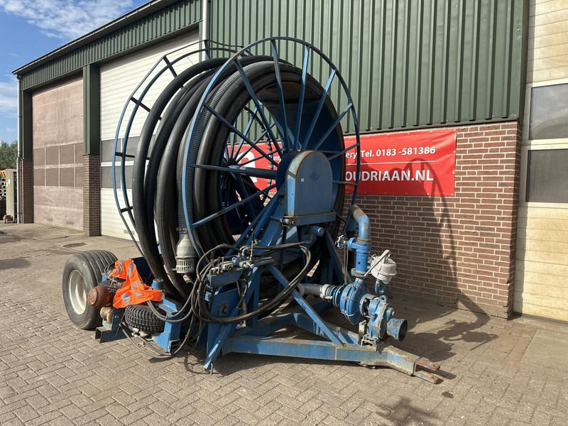 Haspel met eigen pomp - Spërkatës i montuar në traktor: foto 2 Haspel met eigen pomp - Spërkatës i montuar në traktor: foto 2