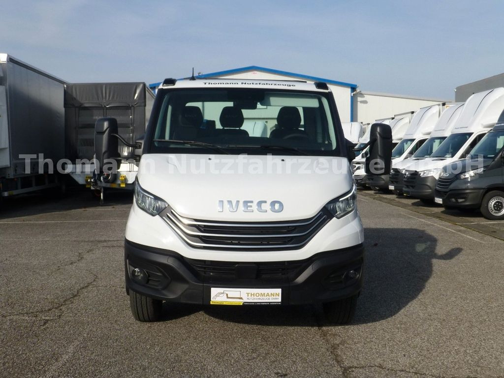 Iveco DAILY 70C18 Festplateau Alu Premium Automatik Iveco DAILY 70C18 Festplateau Alu Premium Automatik - Karrotrec, Kamioncine: foto 3 Iveco DAILY 70C18 Festplateau Alu Premium Automatik Iveco DAILY 70C18 Festplateau Alu Premium Automatik - Karrotrec, Kamioncine: foto 3