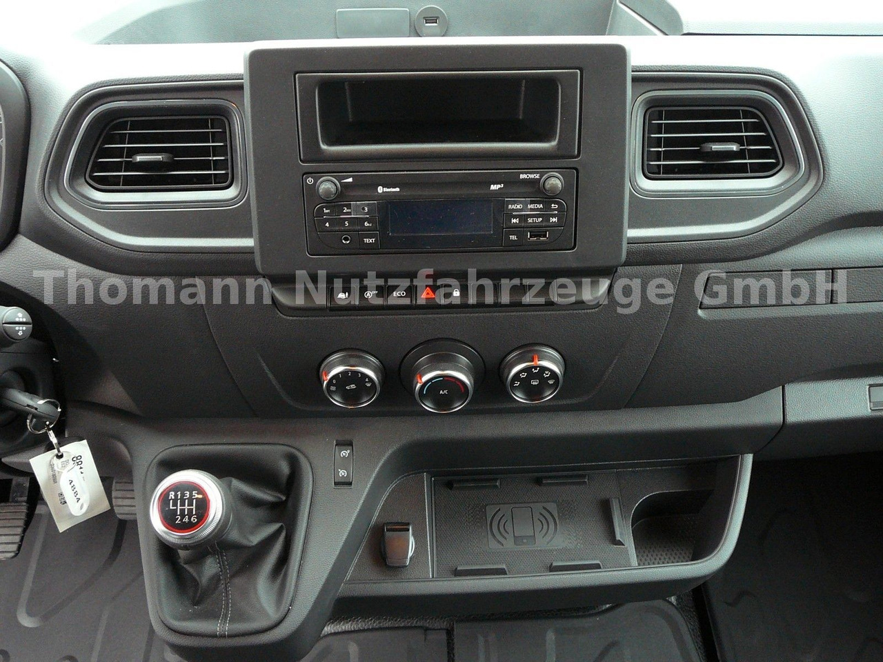 Kamioncine me kontinier Renault Master Koffer Extra Tief: foto 21
