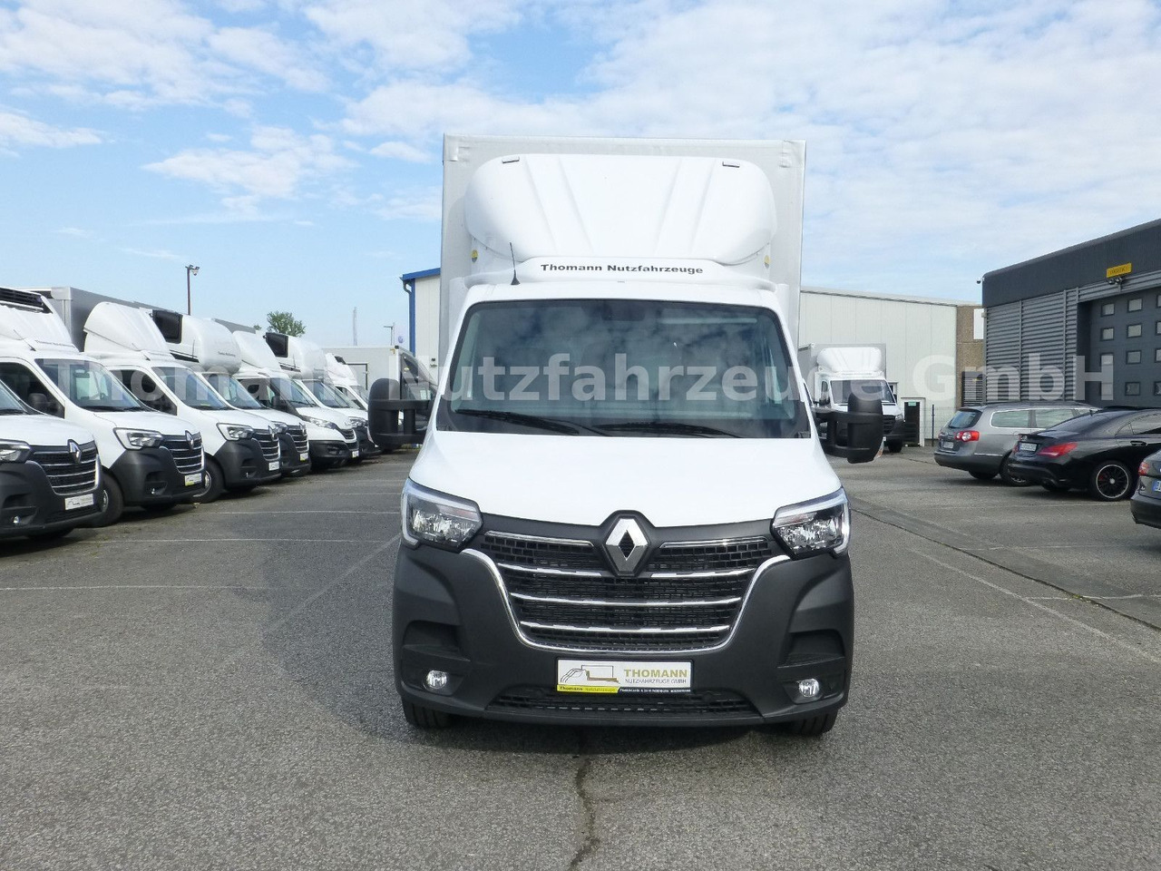 Renault Master by Trucks Pritsche Plane / Türen Vollalu - Kamioncine me tendë: foto 3 Renault Master by Trucks Pritsche Plane / Türen Vollalu - Kamioncine me tendë: foto 3