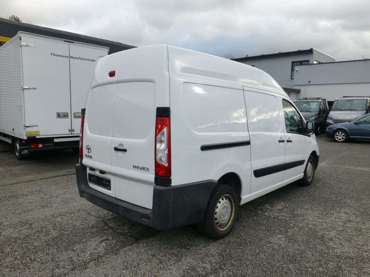 Toyota PROACE 2.0d L2H2 Klima Standheizung - Furgon i vogël: foto 5 Toyota PROACE 2.0d L2H2 Klima Standheizung - Furgon i vogël: foto 5