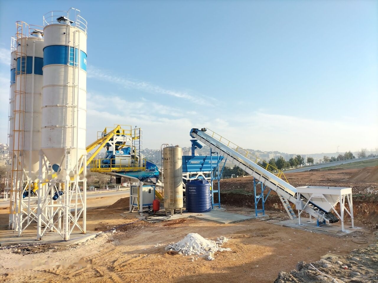 Promax Mobile Concrete Batching Plant PROMAX M100-TWN (100m³/h) - Impiant betoni: foto 1 Promax Mobile Concrete Batching Plant PROMAX M100-TWN (100m³/h) - Impiant betoni: foto 1