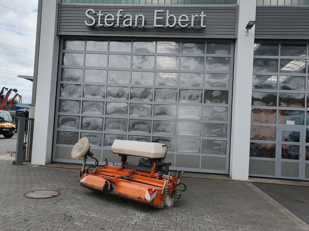 Bema 25 Dual Kehrmaschine / 2.050 mm / 2020 - Fshesë: foto 1 Bema 25 Dual Kehrmaschine / 2.050 mm / 2020 - Fshesë: foto 1