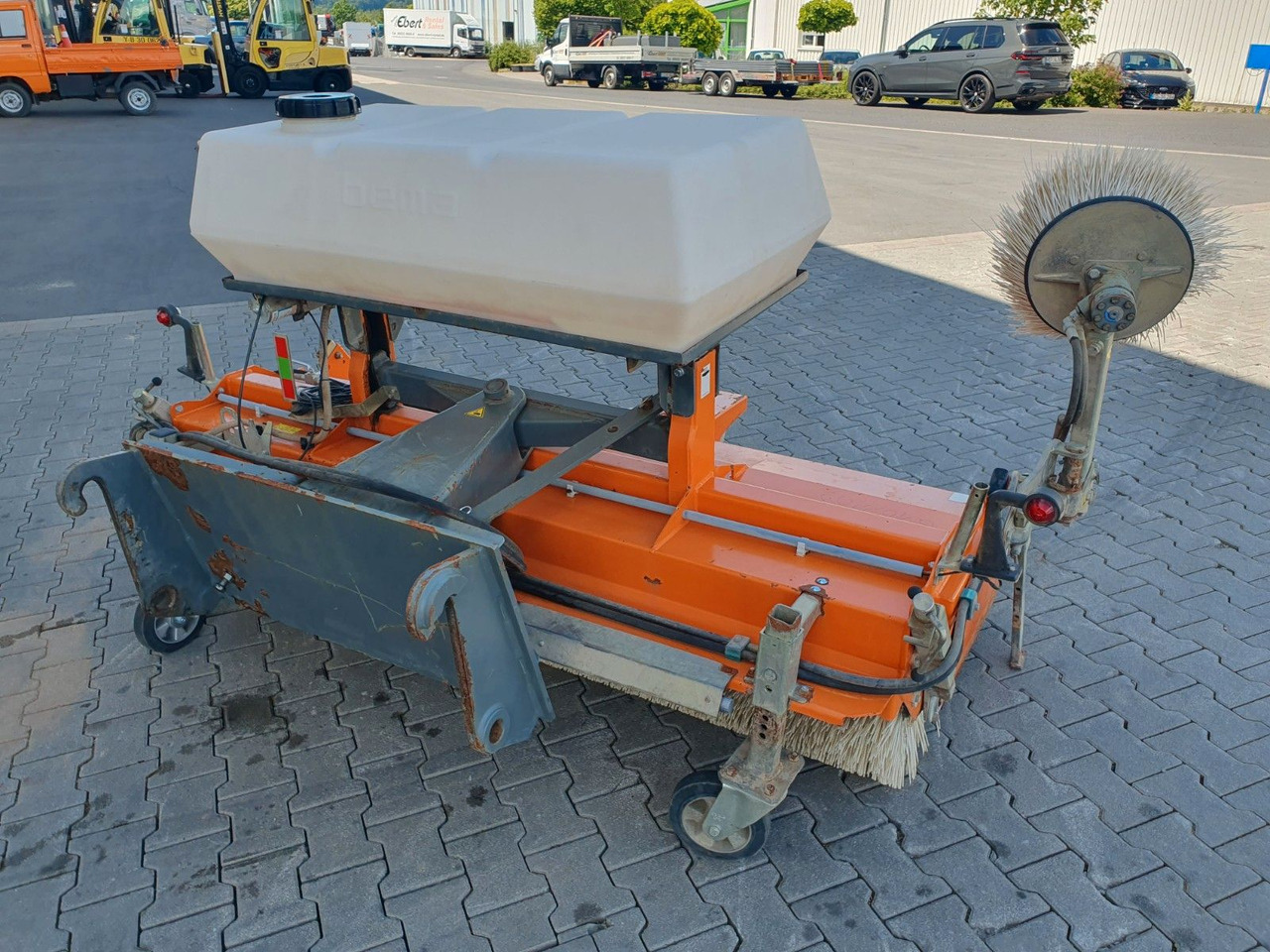 Bema 25 Dual Kehrmaschine / 2.050 mm / 2020 - Fshesë: foto 5 Bema 25 Dual Kehrmaschine / 2.050 mm / 2020 - Fshesë: foto 5