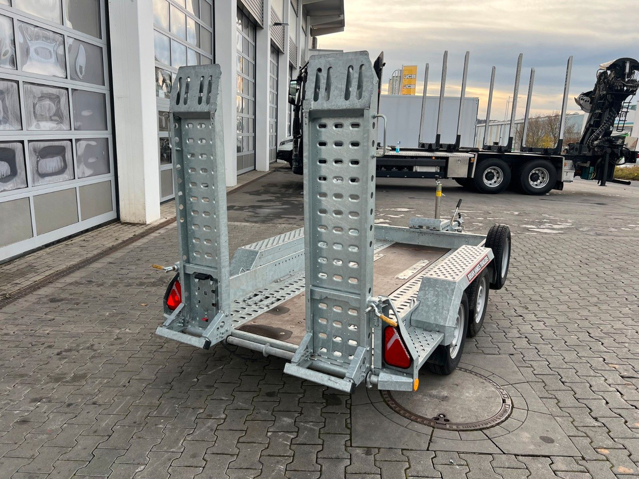 Brian James Cargo Digger Plant 2 / Länge: 2.800mm / 3.500kg - Rimorkio me plan ngarkimi të ulët: foto 4 Brian James Cargo Digger Plant 2 / Länge: 2.800mm / 3.500kg - Rimorkio me plan ngarkimi të ulët: foto 4