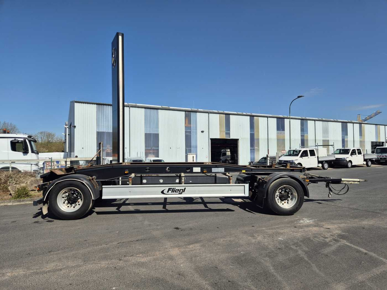 Fliegl ZPS180 Abroll-Container Tropper Pellet-Silo 22m³ Fliegl ZPS180 Abroll-Container Tropper Pellet-Silo 22m³ - Rimorkio roll-off/ Skip loader: foto 5 Fliegl ZPS180 Abroll-Container Tropper Pellet-Silo 22m³ Fliegl ZPS180 Abroll-Container Tropper Pellet-Silo 22m³ - Rimorkio roll-off/ Skip loader: foto 5