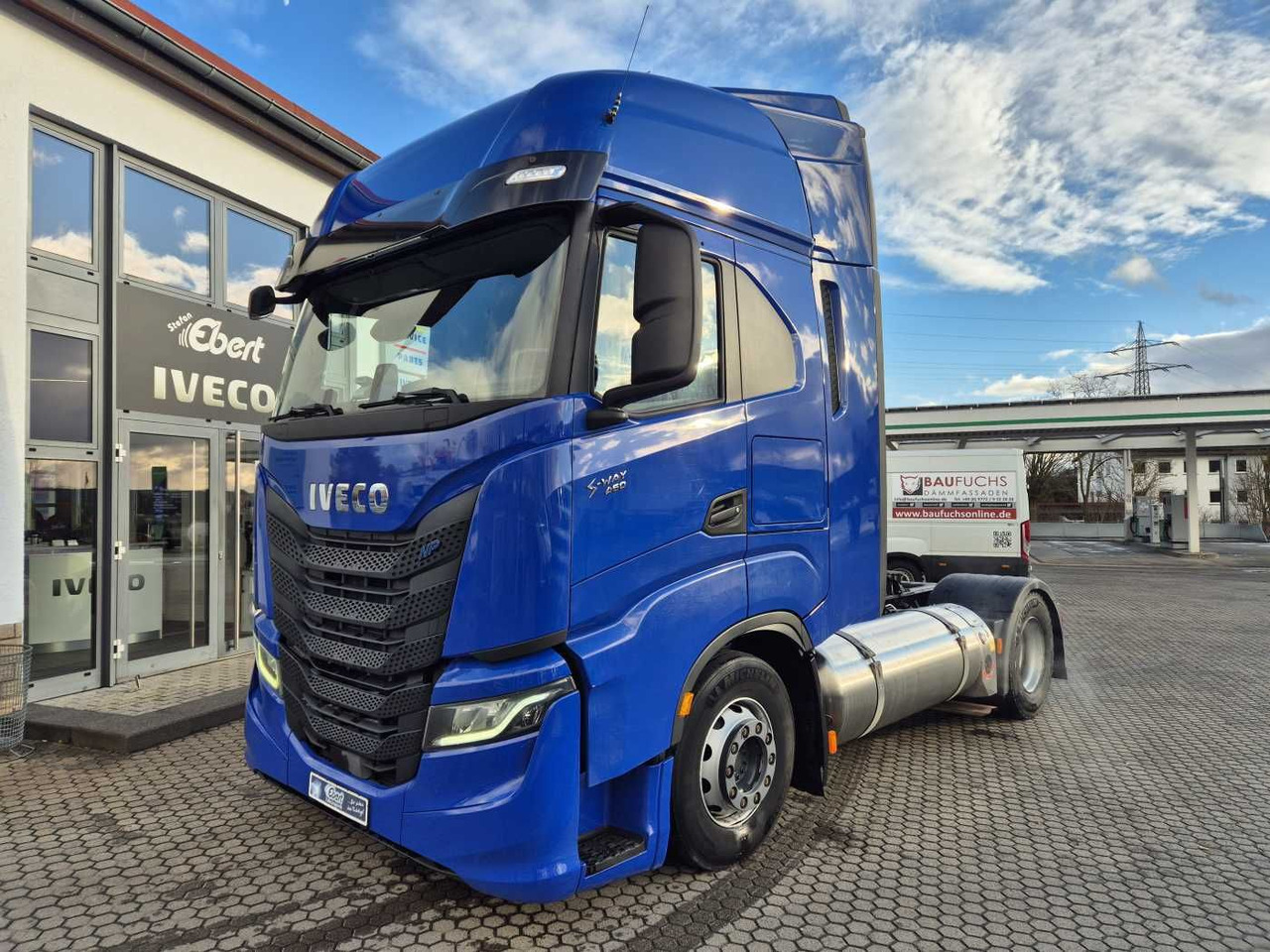 Iveco S-Way 460 NP LNG ACC Intarder Navi - Gjysmë-kamion: foto 4 Iveco S-Way 460 NP LNG ACC Intarder Navi - Gjysmë-kamion: foto 4