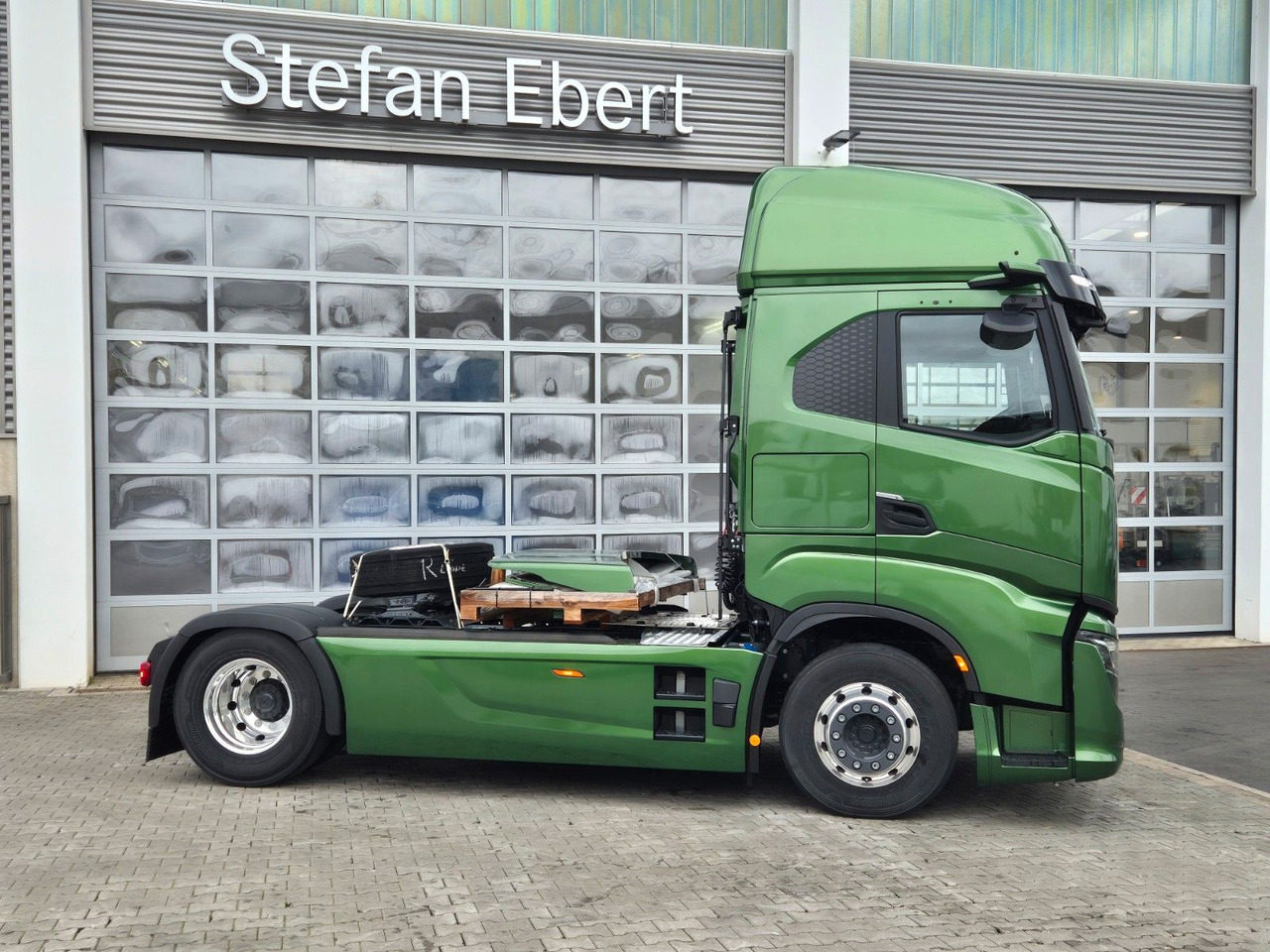 Iveco S-Way AS440S58T/FP 4x2 *MirrorCam*Retarder* - Gjysmë-kamion: foto 5 Iveco S-Way AS440S58T/FP 4x2 *MirrorCam*Retarder* - Gjysmë-kamion: foto 5