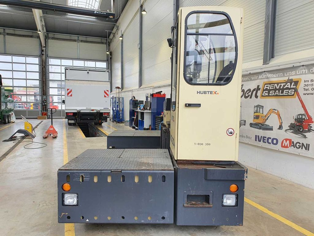 Hubtex MQ 30 H Hybrid / 748h! / Diesel + Elektro Hubtex MQ 30 H Hybrid / 748h! / Diesel + Elektro - Ngarkues anësor: foto 4 Hubtex MQ 30 H Hybrid / 748h! / Diesel + Elektro Hubtex MQ 30 H Hybrid / 748h! / Diesel + Elektro - Ngarkues anësor: foto 4