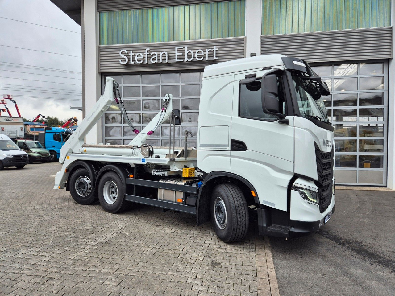 Iveco AS280X50Y/PS ON Meiller AK 16. T Funk AHK - Kamion vetëshkarkues: foto 4 Iveco AS280X50Y/PS ON Meiller AK 16. T Funk AHK - Kamion vetëshkarkues: foto 4
