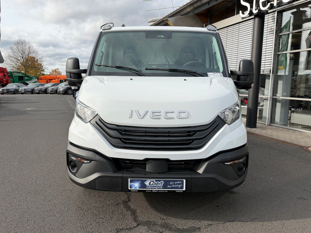 Iveco Daily 35S14 A8*R3.450mm*Automatik*Kamera*2Sitze* - Kamioncine vetëshkarkuese: foto 2 Iveco Daily 35S14 A8*R3.450mm*Automatik*Kamera*2Sitze* - Kamioncine vetëshkarkuese: foto 2