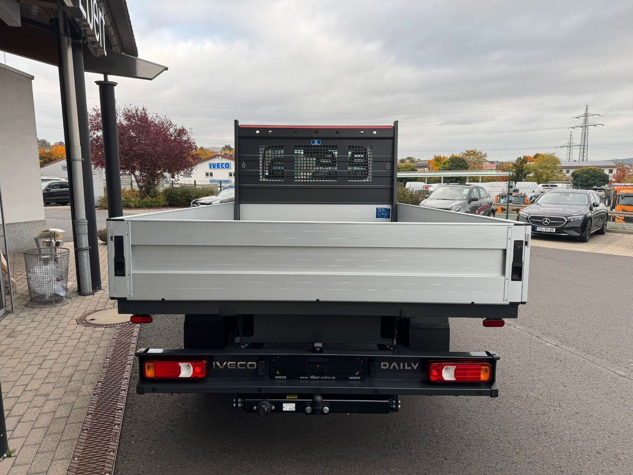 Iveco Daily 35S16 A8 *R3.450mm*Automatik*AHK*Kamera* - Kamioncine me karroceri: foto 5 Iveco Daily 35S16 A8 *R3.450mm*Automatik*AHK*Kamera* - Kamioncine me karroceri: foto 5