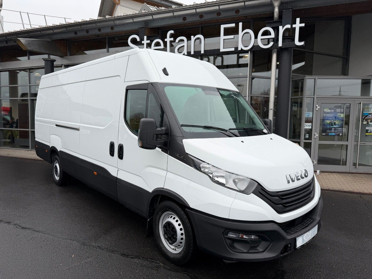 Iveco Daily 35S16 V *Klima*R4.100mm* - Furgon: foto 1 Iveco Daily 35S16 V *Klima*R4.100mm* - Furgon: foto 1