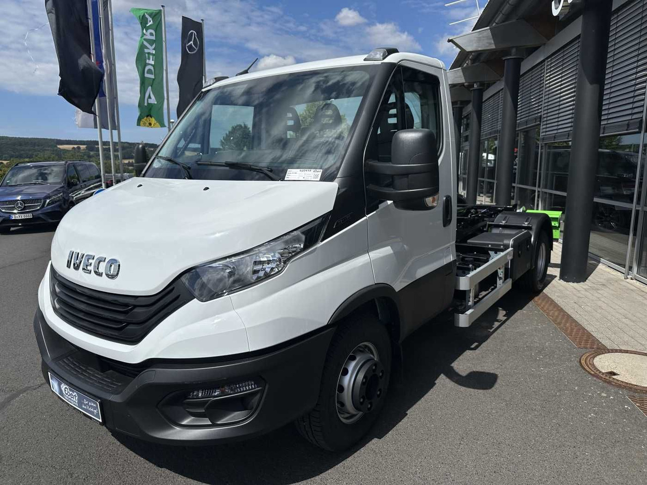 Iveco Daily 70C18 H 3.0L *R3.750mm*AHK*Luft*Sperre* - Kamion vetëngarkues: foto 3 Iveco Daily 70C18 H 3.0L *R3.750mm*AHK*Luft*Sperre* - Kamion vetëngarkues: foto 3