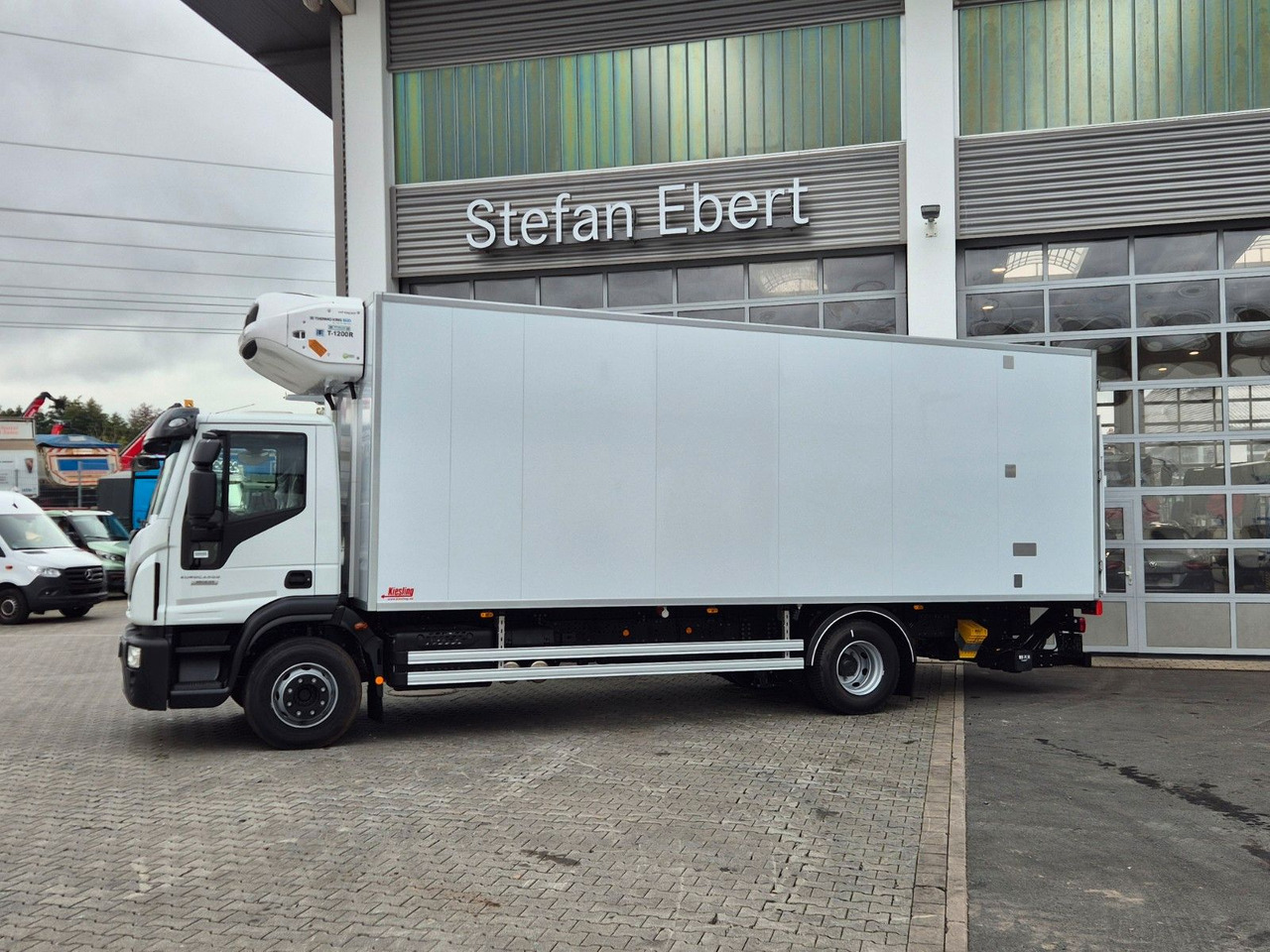 Iveco Eurocargo ML160E28/P LBW Bär ThermoKing T-1200R - Kamion frigorifer: foto 5 Iveco Eurocargo ML160E28/P LBW Bär ThermoKing T-1200R - Kamion frigorifer: foto 5