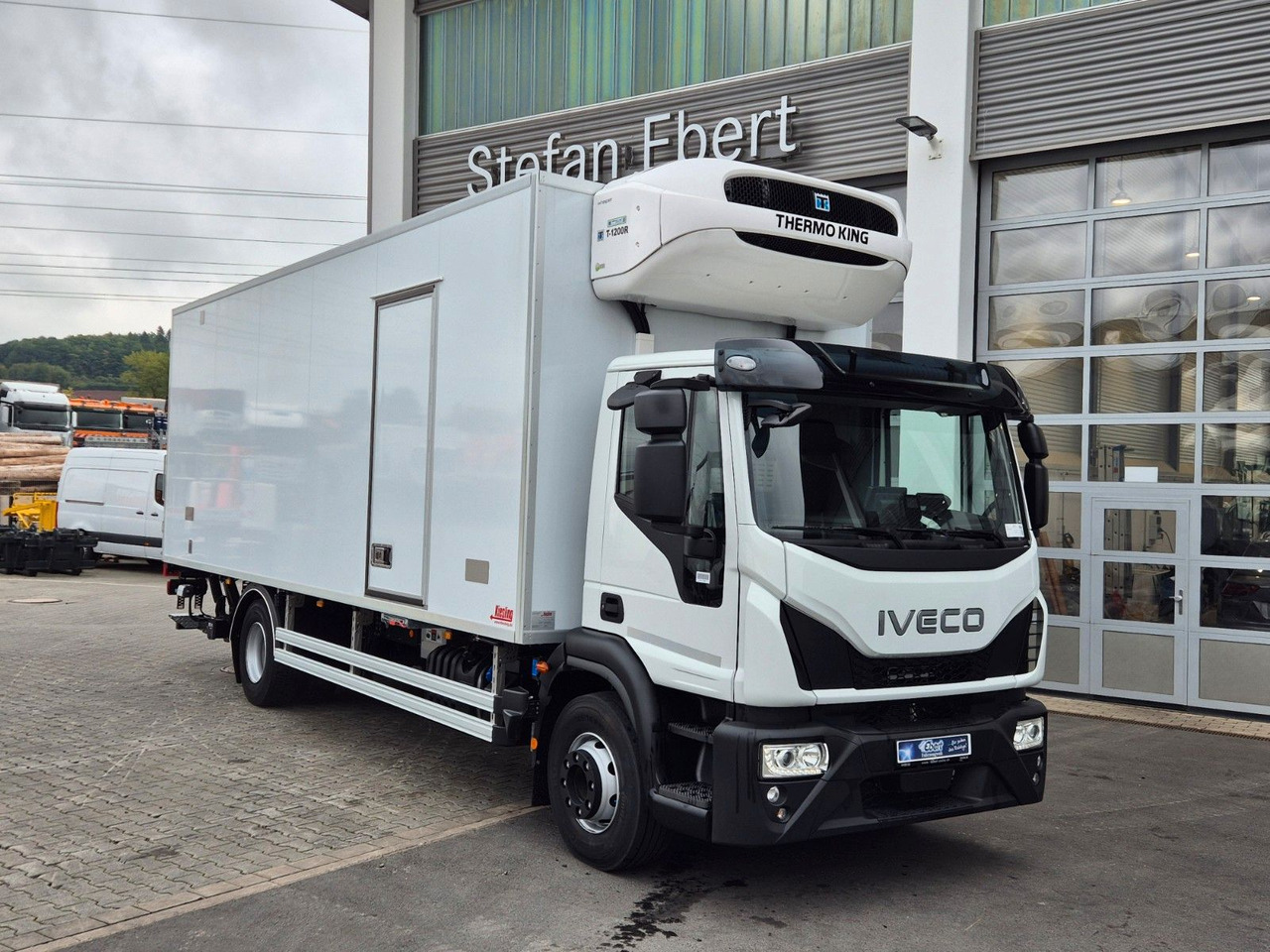 Iveco Eurocargo ML160E28/P LBW Bär ThermoKing T-1200R - Kamion frigorifer: foto 2 Iveco Eurocargo ML160E28/P LBW Bär ThermoKing T-1200R - Kamion frigorifer: foto 2