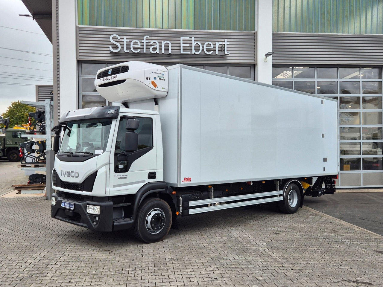Iveco Eurocargo ML160E28/P LBW Bär ThermoKing T-1200R - Kamion frigorifer: foto 3 Iveco Eurocargo ML160E28/P LBW Bär ThermoKing T-1200R - Kamion frigorifer: foto 3