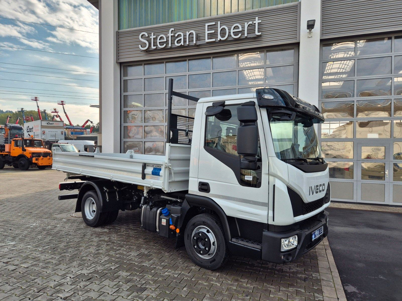 Iveco Eurocargo ML80E21 Meiller 2x AHK 3 Sitze Klima - Kamioncine vetëshkarkuese: foto 5 Iveco Eurocargo ML80E21 Meiller 2x AHK 3 Sitze Klima - Kamioncine vetëshkarkuese: foto 5