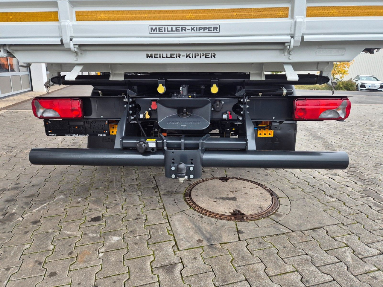 Kamioncine vetëshkarkuese Iveco Eurocargo ML80E21 Meiller Kipper 2x AHK 3 Sitze: foto 10 Kamioncine vetëshkarkuese Iveco Eurocargo ML80E21 Meiller Kipper 2x AHK 3 Sitze: foto 10