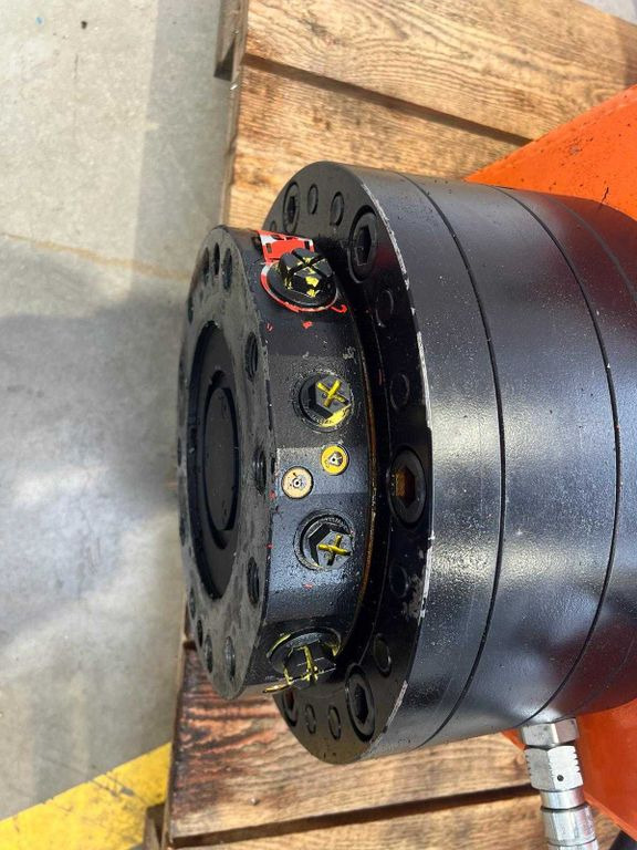 Kokë për Pajisje pylltarie Westtech Woodcracker W1350 Spaltzange DEMO Roto Westtech Woodcracker W1350 Spaltzange DEMO Roto: foto 9