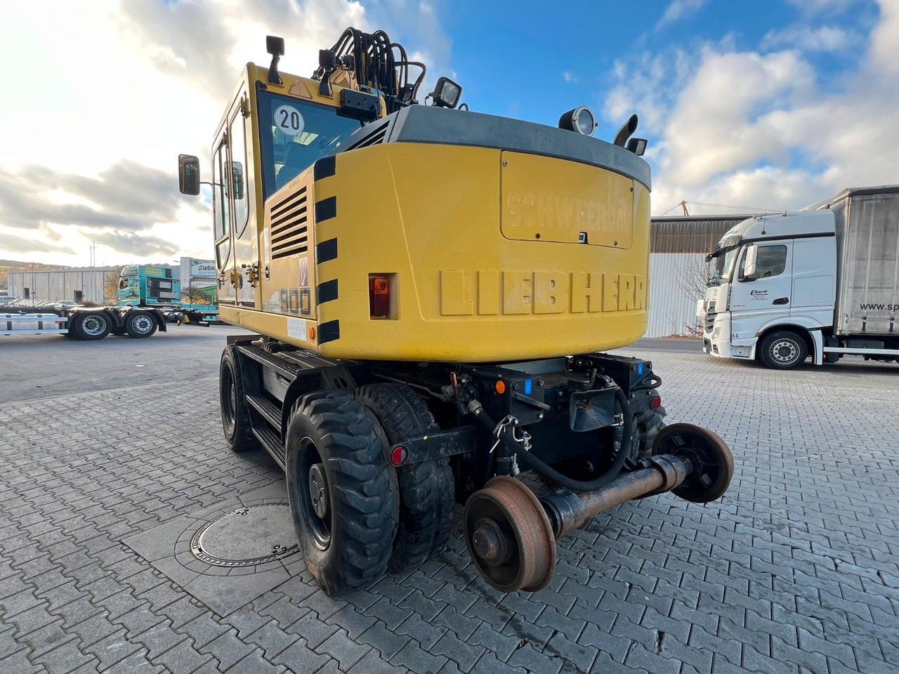 Liebherr A 900 C ZW Litronic / 19.393 h / 2011 - Ekskavator me goma: foto 5 Liebherr A 900 C ZW Litronic / 19.393 h / 2011 - Ekskavator me goma: foto 5