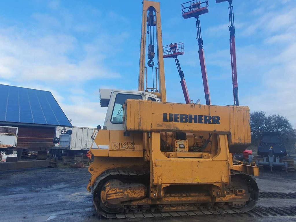 Liebherr RL 42 B / Rohrleger / Pipelayer / nur 4.861h! - Buldozer: foto 5 Liebherr RL 42 B / Rohrleger / Pipelayer / nur 4.861h! - Buldozer: foto 5