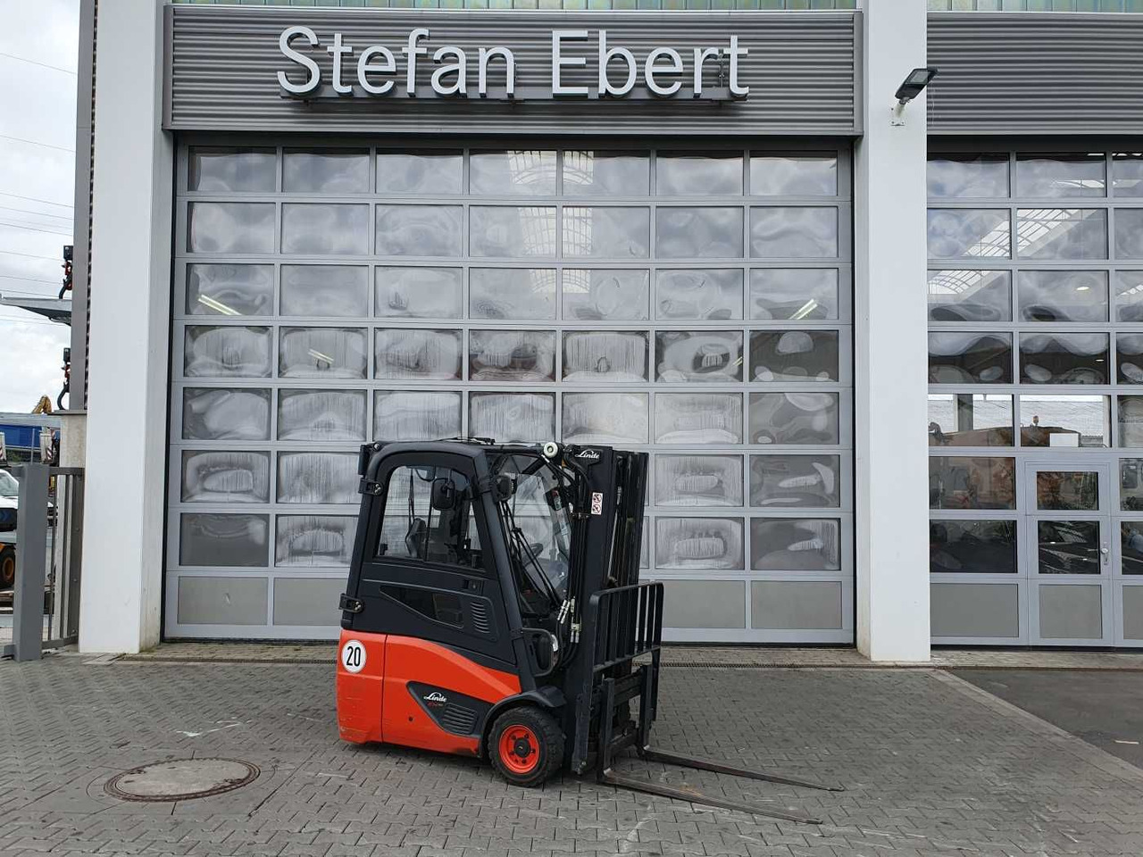 Linde E14 - 02 / Triplex: 4.00m! / SS / nur 2.119h! - Pirun elektrik: foto 1 Linde E14 - 02 / Triplex: 4.00m! / SS / nur 2.119h! - Pirun elektrik: foto 1