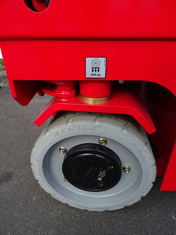 Ngritës gërshërë i ri Magni ES1008E Scherenbühne // 10m Arbeitshöhe: foto 9