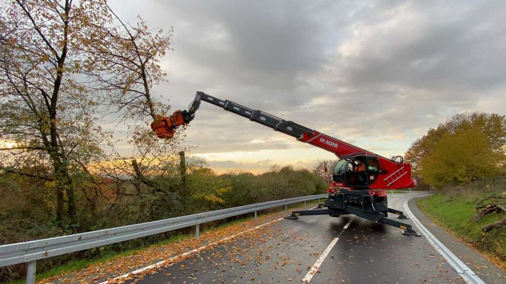 Magni RTH 6.30 SH / Fällkran / Westtech CS750 Magni RTH 6.30 SH / Fällkran / Westtech CS750 - Ekskavator teleskopik: foto 4 Magni RTH 6.30 SH / Fällkran / Westtech CS750 Magni RTH 6.30 SH / Fällkran / Westtech CS750 - Ekskavator teleskopik: foto 4