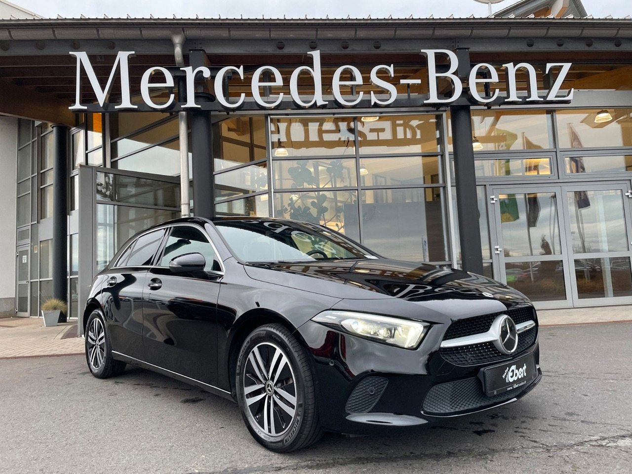 Mercedes-Benz A 200 d Progressive AHK+MBUX+R-Kamera+Distr - Sedan: foto 2 Mercedes-Benz A 200 d Progressive AHK+MBUX+R-Kamera+Distr - Sedan: foto 2