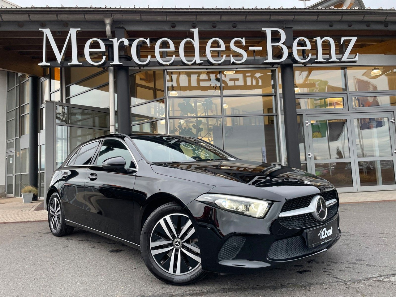 Mercedes-Benz A 200 d Progressive AHK+MBUX+R-Kamera+Distr - Sedan: foto 1 Mercedes-Benz A 200 d Progressive AHK+MBUX+R-Kamera+Distr - Sedan: foto 1