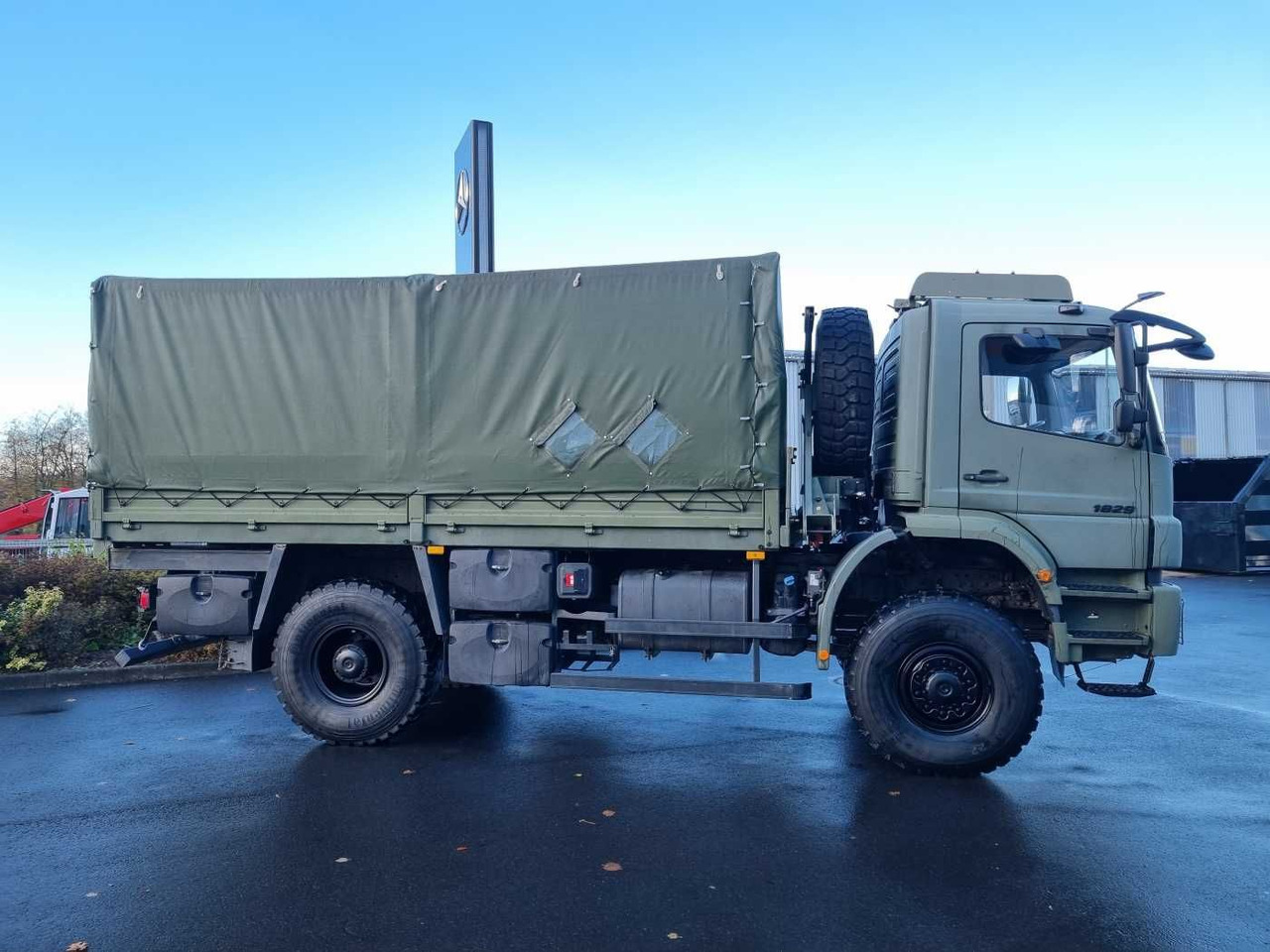 Lizingu i  Mercedes-Benz Axor 1829 A 4x4 Pritsche/Plane 10 Stück Mercedes-Benz Axor 1829 A 4x4 Pritsche/Plane 10 Stück: foto 7