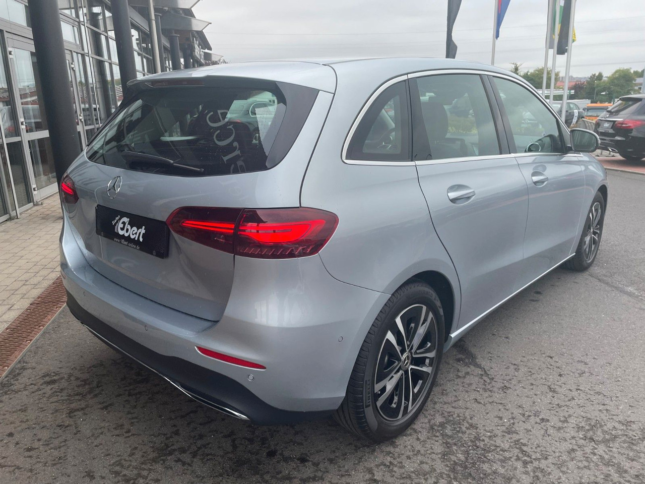 Mercedes-Benz B 200 Progressive Multibeam+360°+TOTW+Carplay - Furgon pasagjerësh: foto 4 Mercedes-Benz B 200 Progressive Multibeam+360°+TOTW+Carplay - Furgon pasagjerësh: foto 4