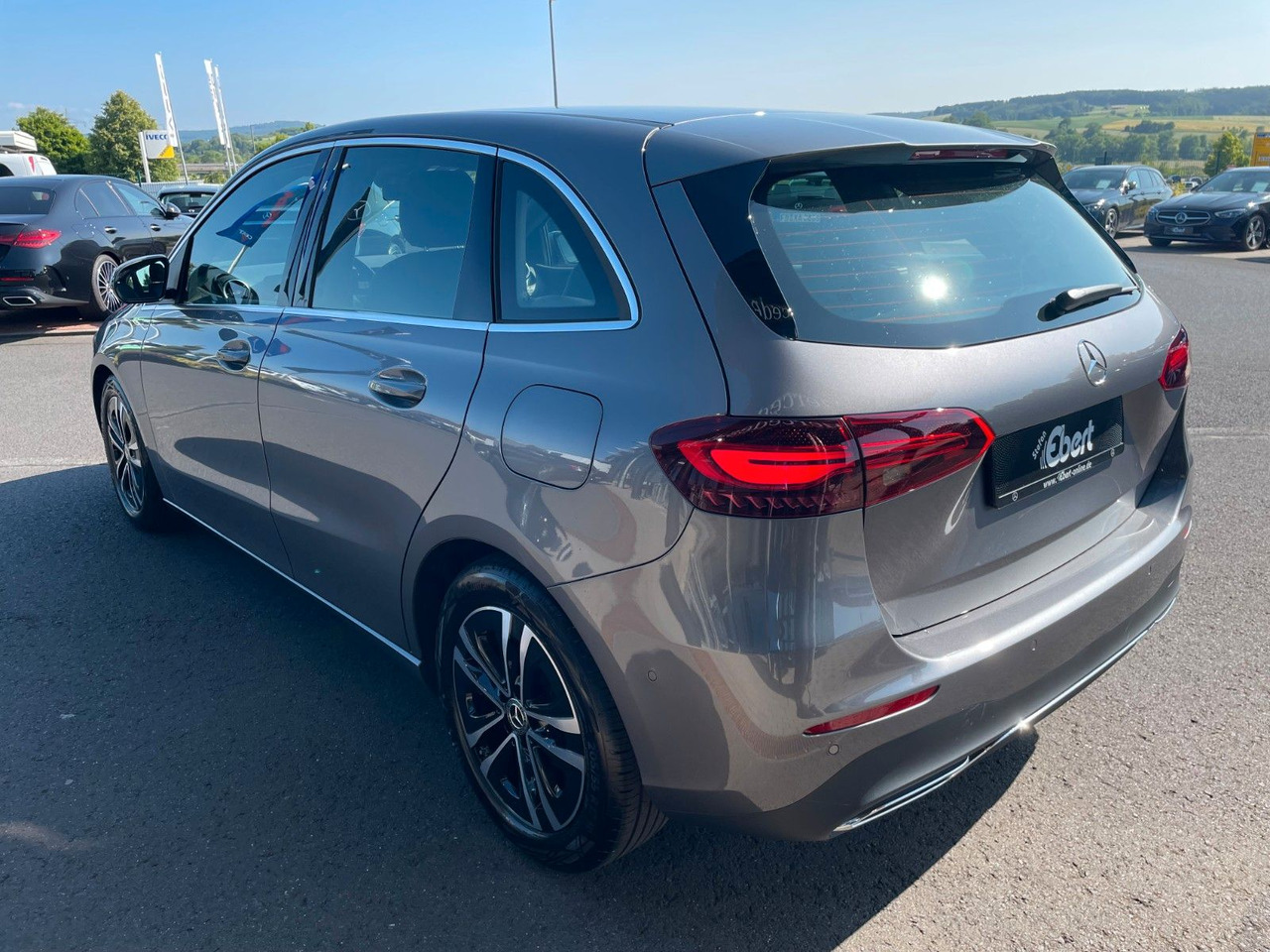 Mercedes-Benz B 200 d Progressive R-Kamera+Carplay+El.Heckklap - Makinë me portobagazh: foto 3 Mercedes-Benz B 200 d Progressive R-Kamera+Carplay+El.Heckklap - Makinë me portobagazh: foto 3