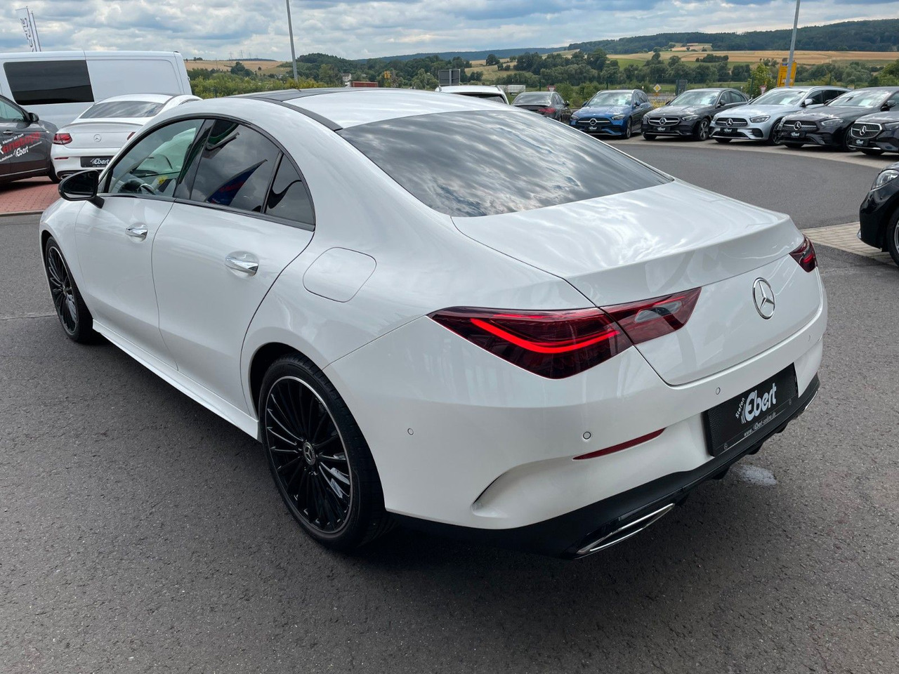 Mercedes-Benz CLA 200 AMG Pano+R-Kamera+19" - Coupe: foto 3 Mercedes-Benz CLA 200 AMG Pano+R-Kamera+19" - Coupe: foto 3