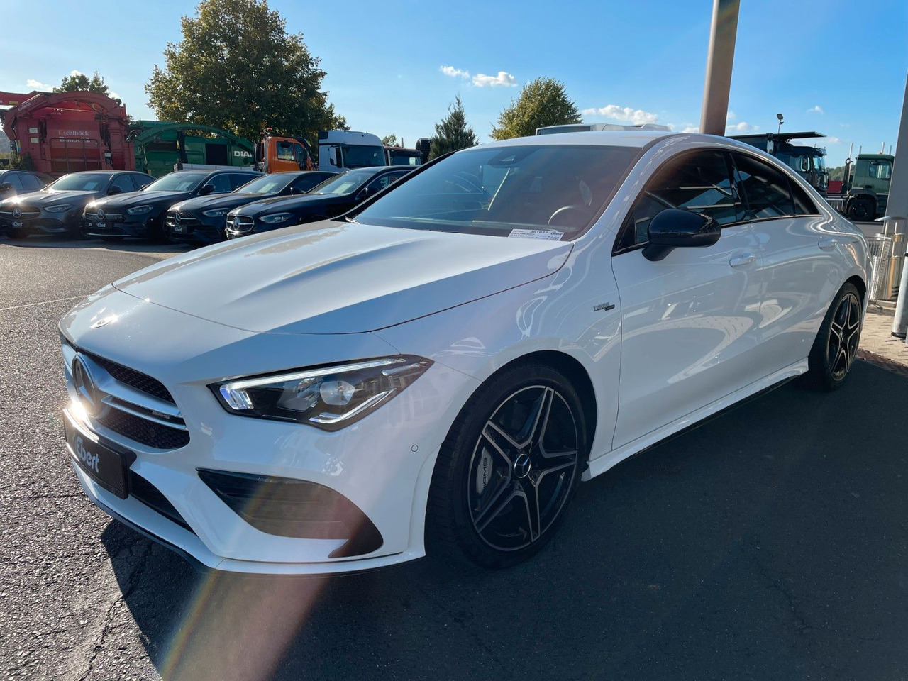 Mercedes-Benz CLA 35 AMG Aero+TotW+R-Kamera+Ambiente - Coupe: foto 2 Mercedes-Benz CLA 35 AMG Aero+TotW+R-Kamera+Ambiente - Coupe: foto 2