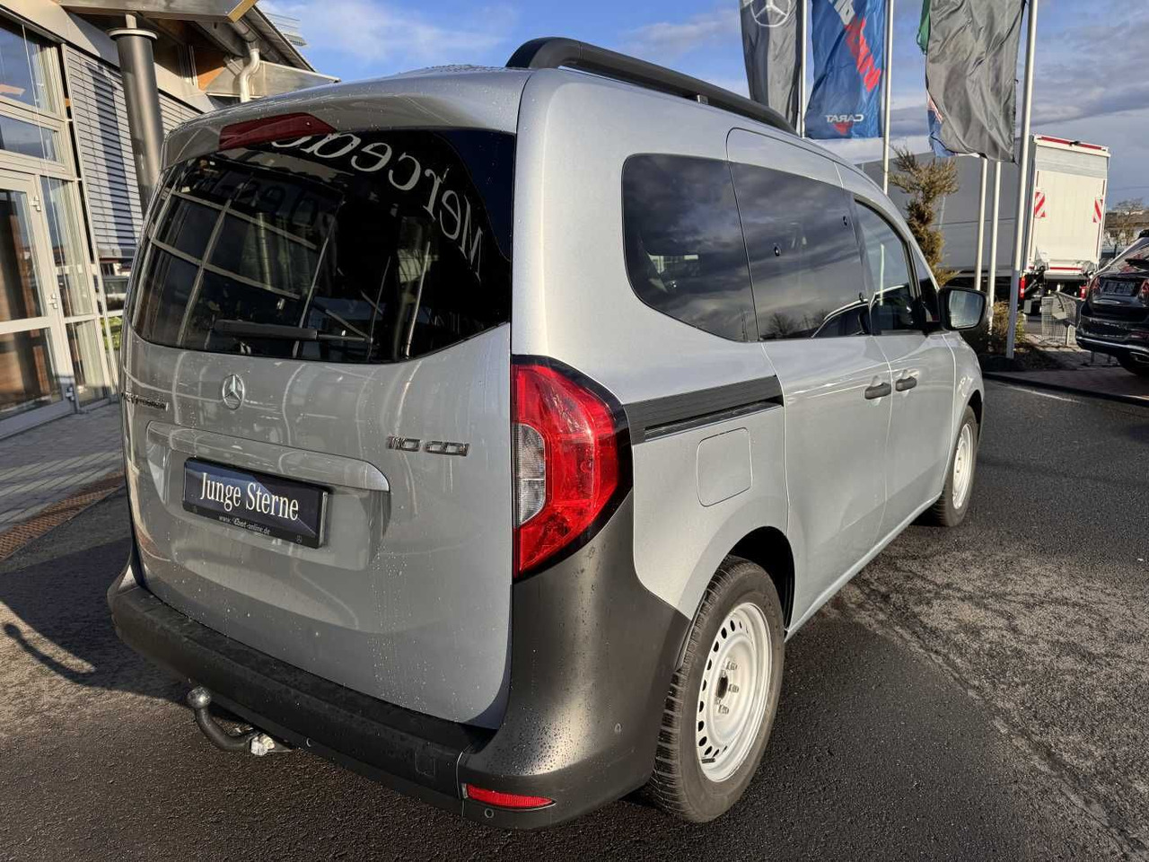 Mercedes-Benz Citan 110 CDI Tourer Klima AHK Kamera MBUX Tempo - Furgon pasagjerësh: foto 4 Mercedes-Benz Citan 110 CDI Tourer Klima AHK Kamera MBUX Tempo - Furgon pasagjerësh: foto 4