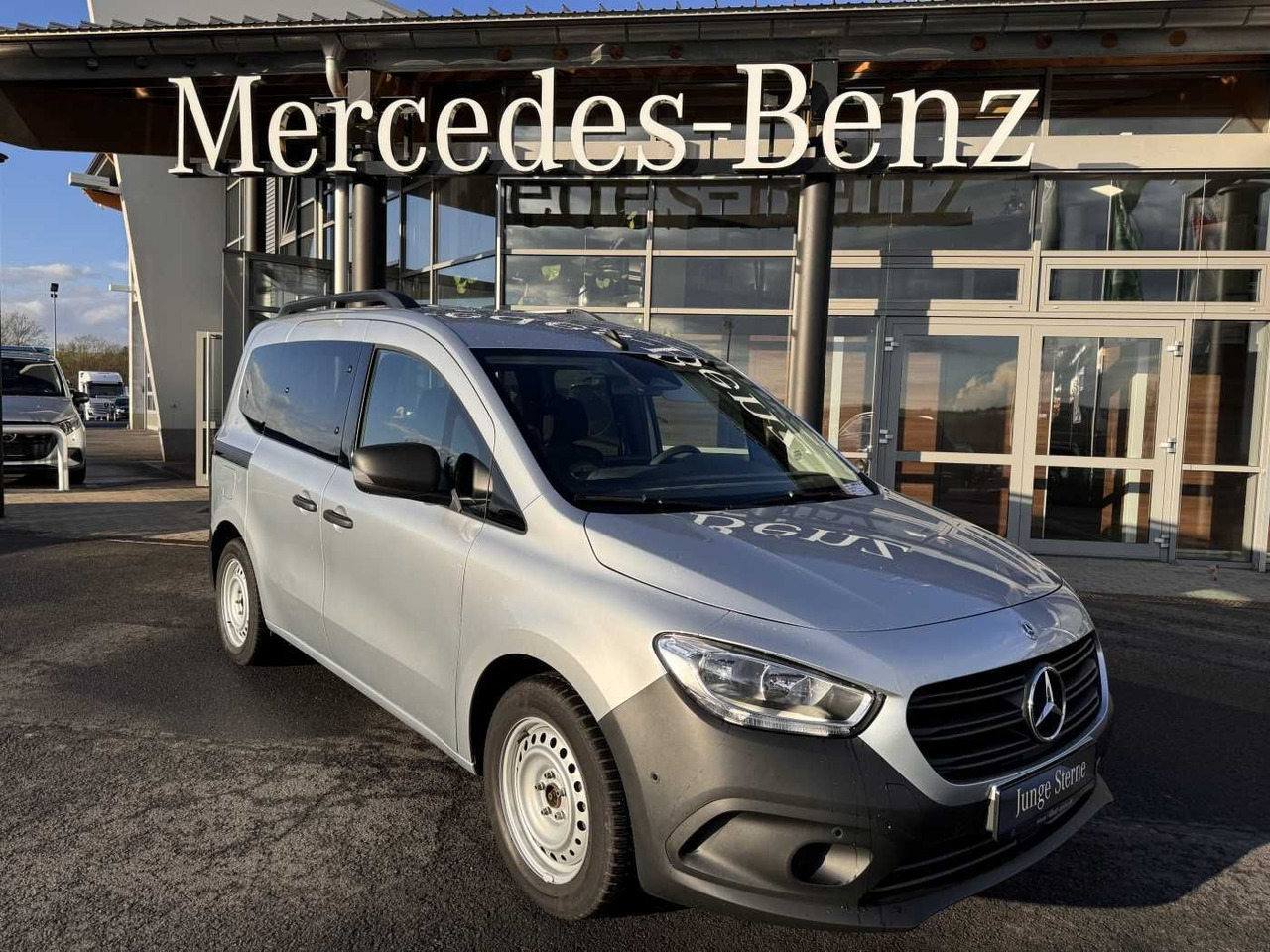 Mercedes-Benz Citan 110 CDI Tourer Klima AHK Kamera MBUX Tempo - Furgon pasagjerësh: foto 1 Mercedes-Benz Citan 110 CDI Tourer Klima AHK Kamera MBUX Tempo - Furgon pasagjerësh: foto 1