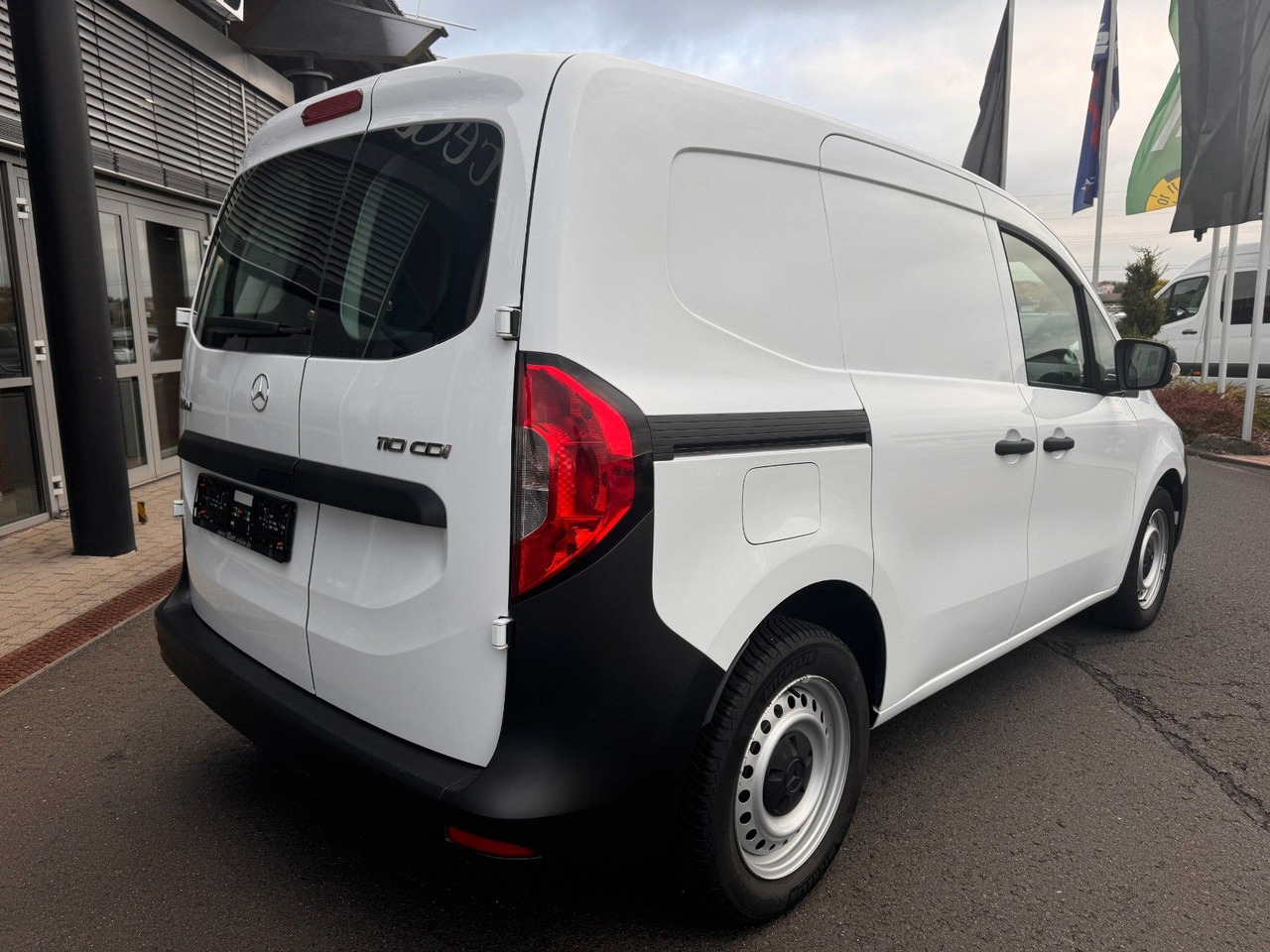 Mercedes-Benz Citan Kasten 110 CDI Klima PARKTRONIC - Furgon: foto 4 Mercedes-Benz Citan Kasten 110 CDI Klima PARKTRONIC - Furgon: foto 4