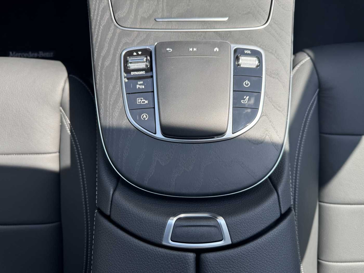 Makinë me portobagazh Mercedes-Benz E 220d AMG+Pano+Burm+Distr+Memory+AHK+360: foto 14 Makinë me portobagazh Mercedes-Benz E 220d AMG+Pano+Burm+Distr+Memory+AHK+360: foto 14