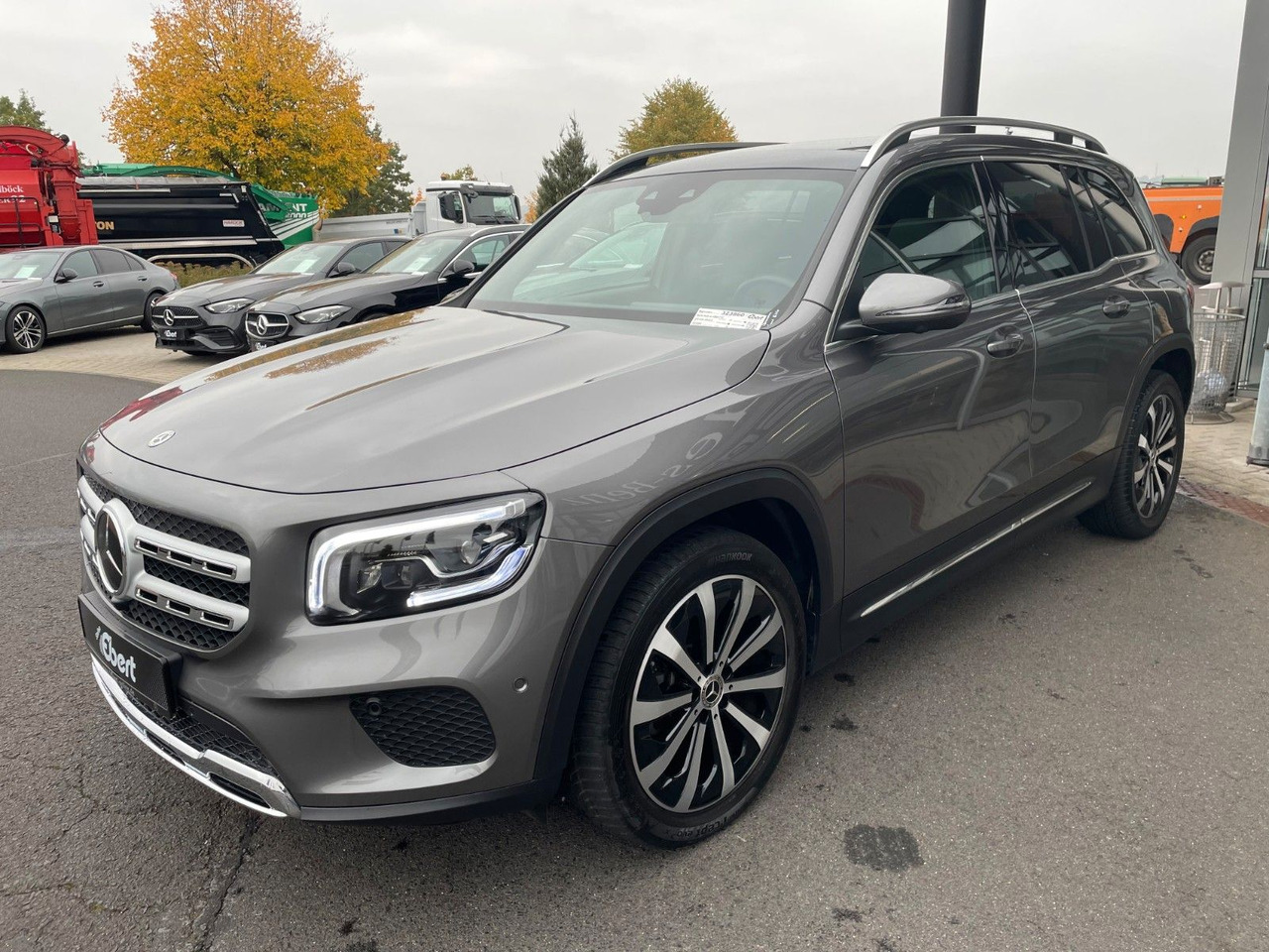 Mercedes-Benz GLB 220 d 4MATIC Progressive AHK+Memory+Pano+360 - SUV: foto 2 Mercedes-Benz GLB 220 d 4MATIC Progressive AHK+Memory+Pano+360 - SUV: foto 2