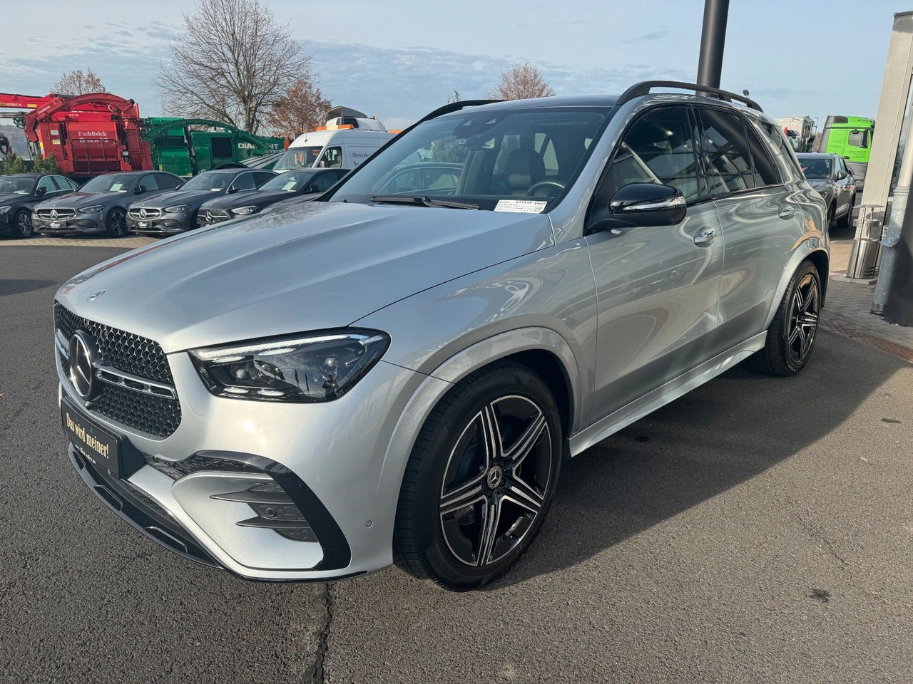 Mercedes-Benz GLE 300 d AMG AHK+360°+HUD+Pano+MBeam+Burm+Air - SUV: foto 2 Mercedes-Benz GLE 300 d AMG AHK+360°+HUD+Pano+MBeam+Burm+Air - SUV: foto 2