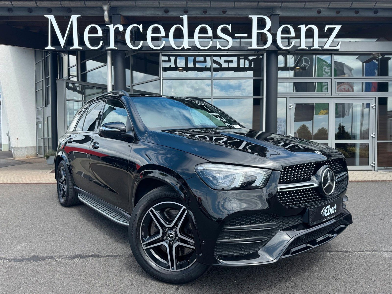 Mercedes-Benz GLE 350de 4M AMG+Pano+AHK+Burm+Distr++HUD+360+ - SUV: foto 1 Mercedes-Benz GLE 350de 4M AMG+Pano+AHK+Burm+Distr++HUD+360+ - SUV: foto 1