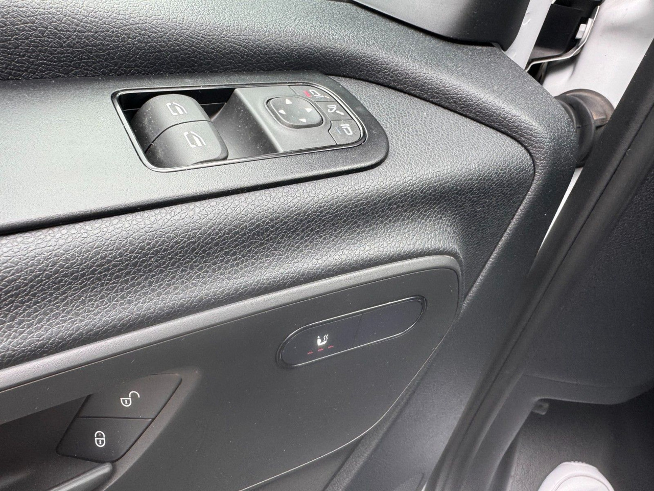 Furgon Mercedes-Benz Sprinter 317 CDI 9G 4325 Klima AHK Kamera: foto 18 Furgon Mercedes-Benz Sprinter 317 CDI 9G 4325 Klima AHK Kamera: foto 18