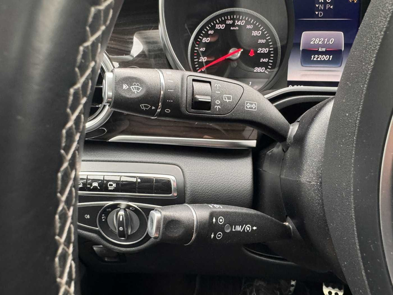 Veturë Mercedes-Benz V 250 d AVA ED 4MATIC Panorama Tisch 360 Sound: foto 15